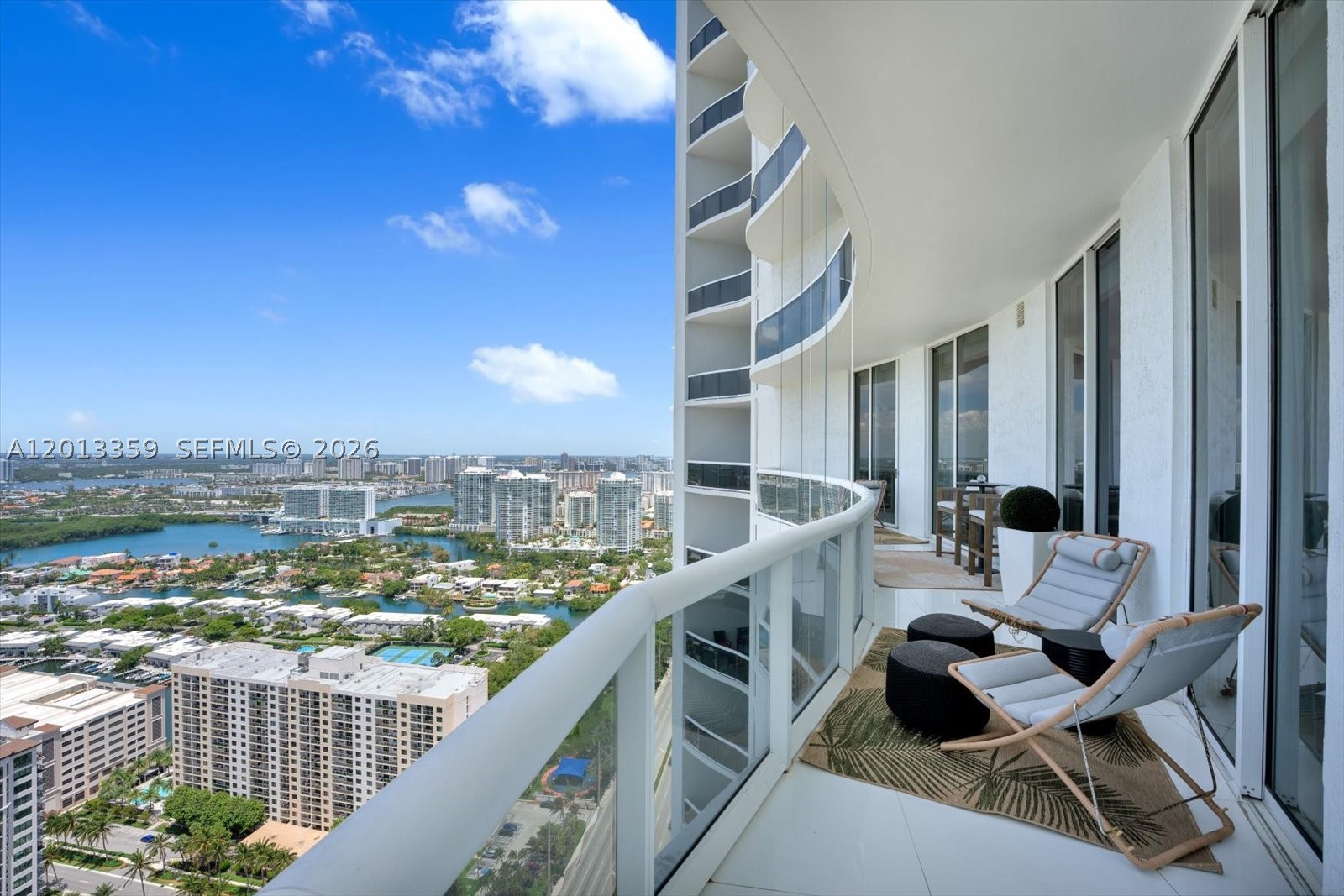 TDR TOWER III CONDO - Residential Lease