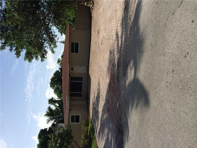 HOUSE IS READY TO MOVE IN!! 5/2 WITH WOODEN CABINETS AND GRANITE COUNTERTOPS!! FLOORS THROUGHOUT ENTIRE HOUSE!!POOL!! PLEASE SUBMIT TENANT APLICATION ALONG WITH CREDIT AND BACKGROUND CHECK! NON REFUNDABLE PET DEPOSIT OF $350.00. FIRST, LAST, SECURITY.