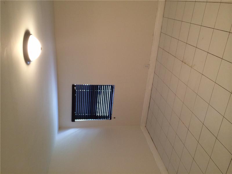 KENDALL GREEN SEC E 52-23 - Residential Lease