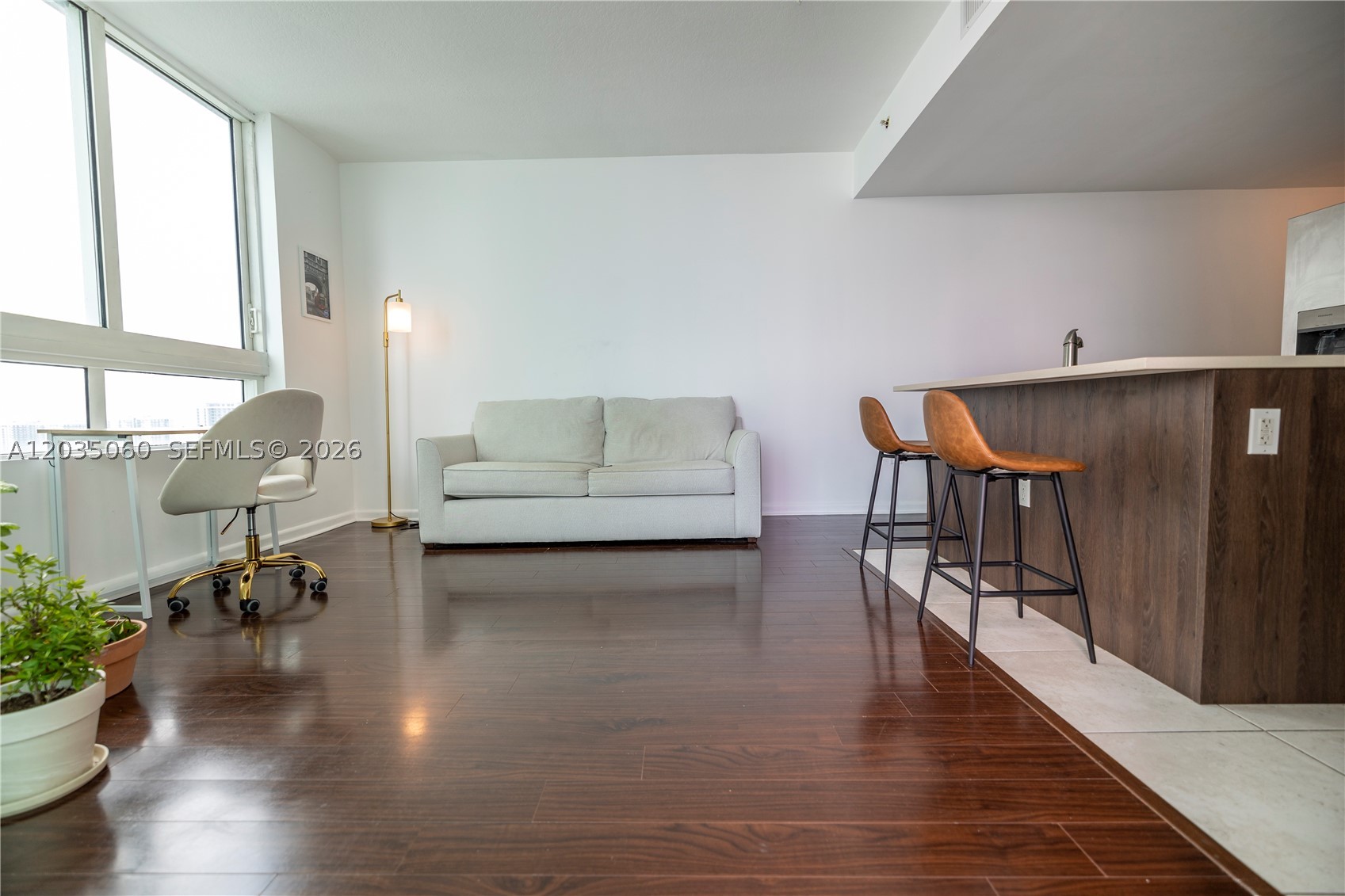 QUANTUM ON THE BAY CONDO - Residential Lease