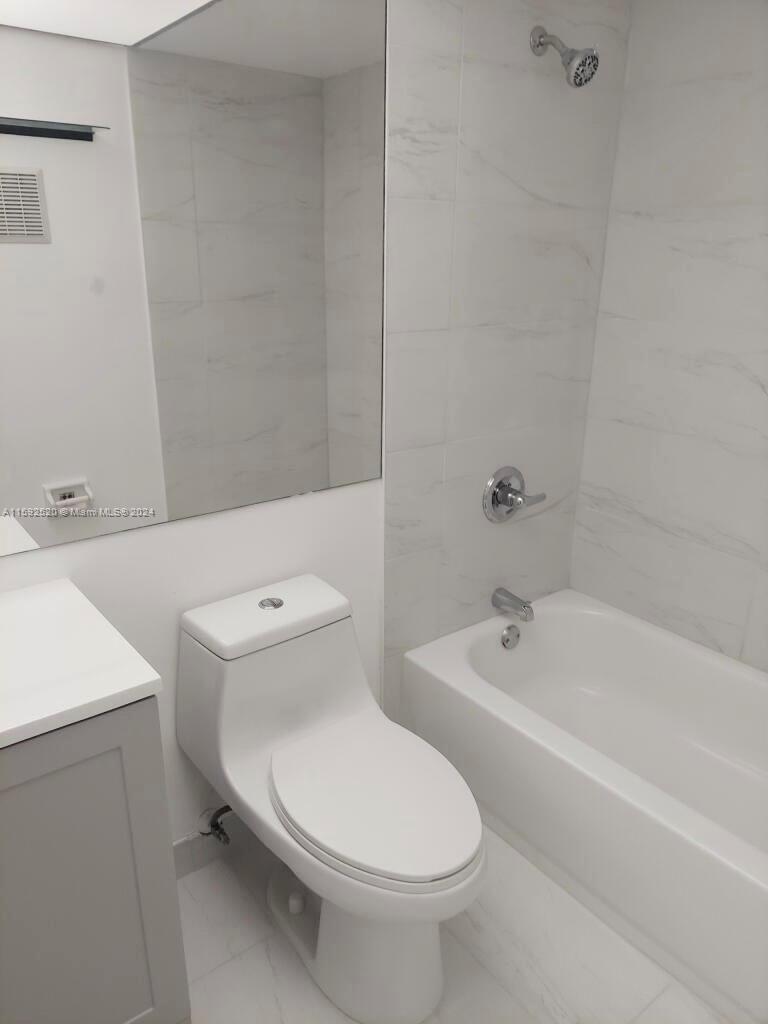 CARMEL LAKES CONDO NO 11 - Residential