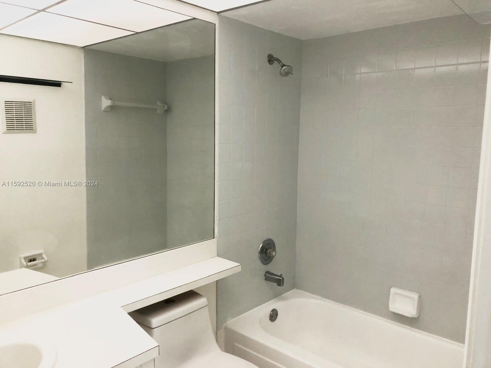 CARMEL LAKES CONDO NO 11 - Residential