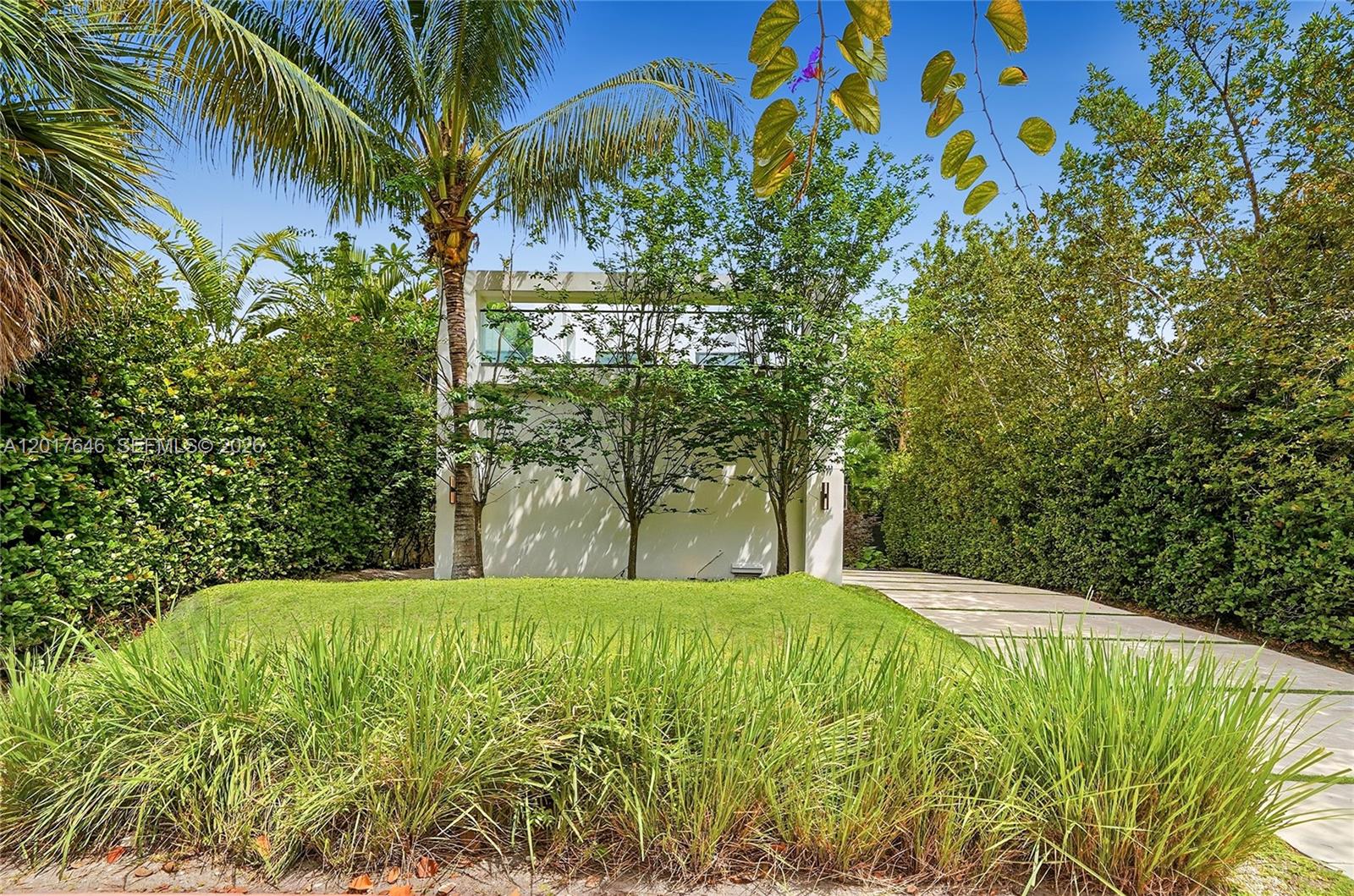 OCEAN SIDE SEC OF THE ISL - Residential
