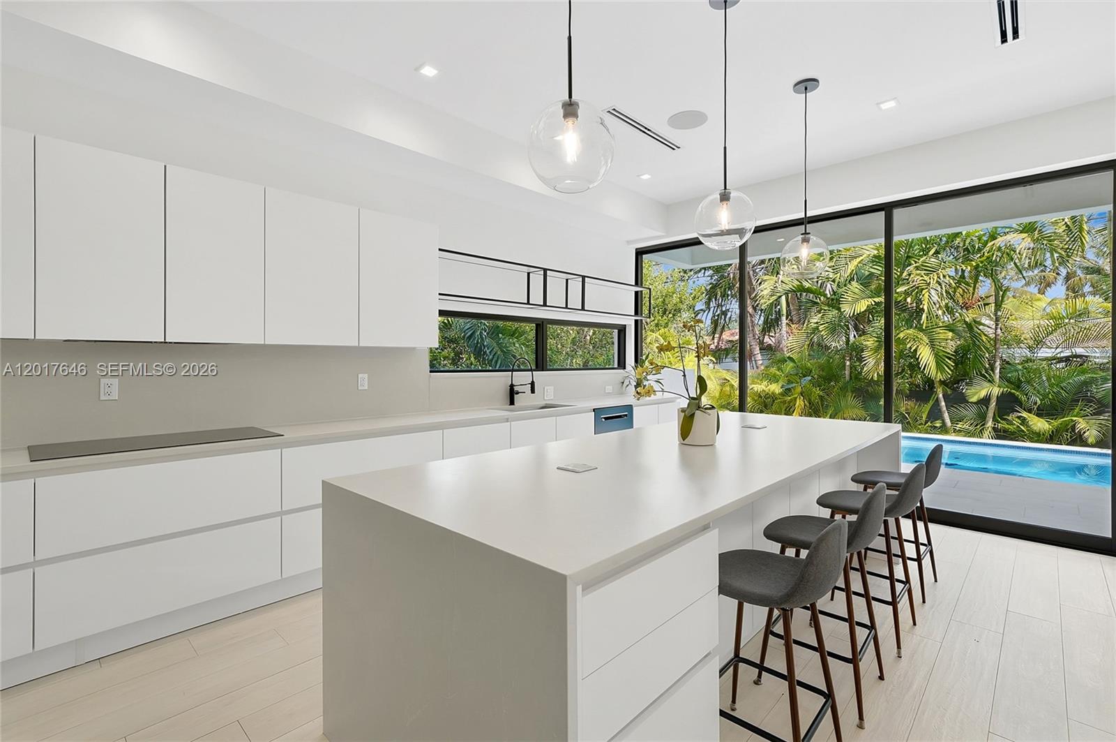 OCEAN SIDE SEC OF THE ISL - Residential
