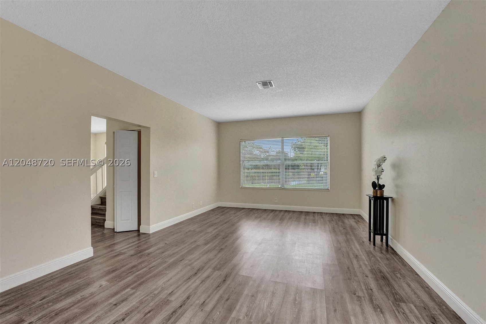 LAWRENCE GROVE 1 - Residential Lease