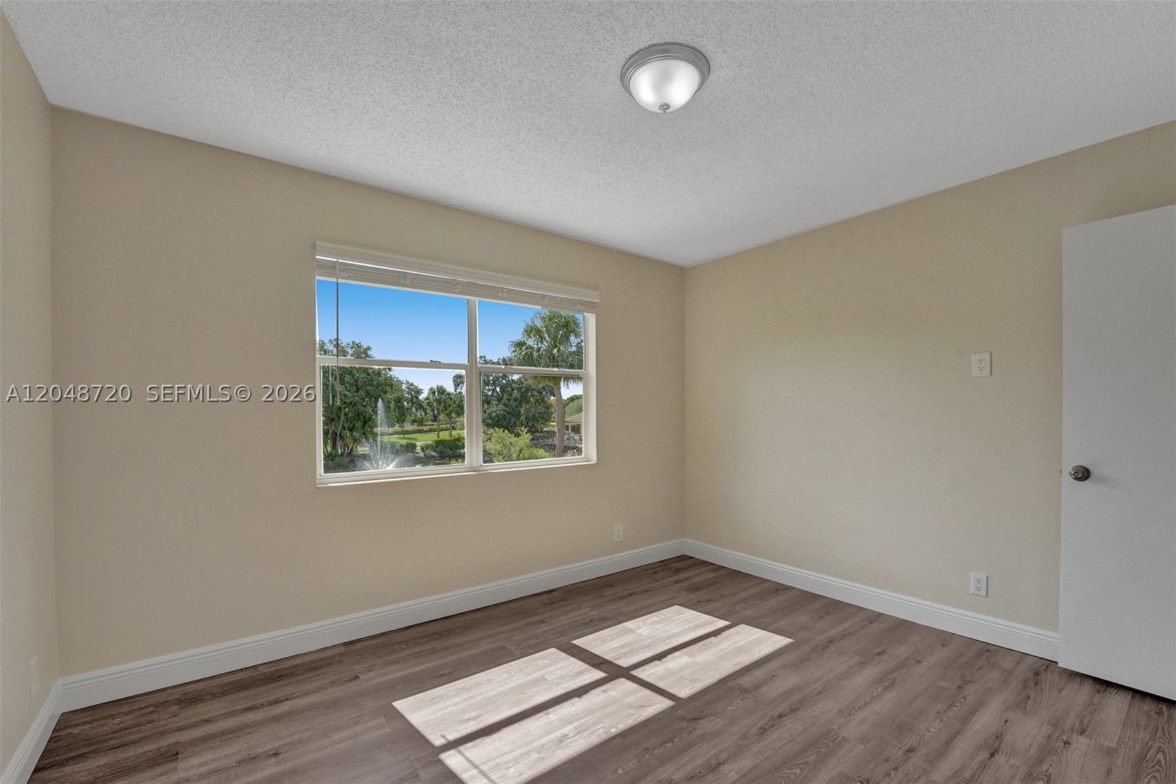 LAWRENCE GROVE 1 - Residential Lease