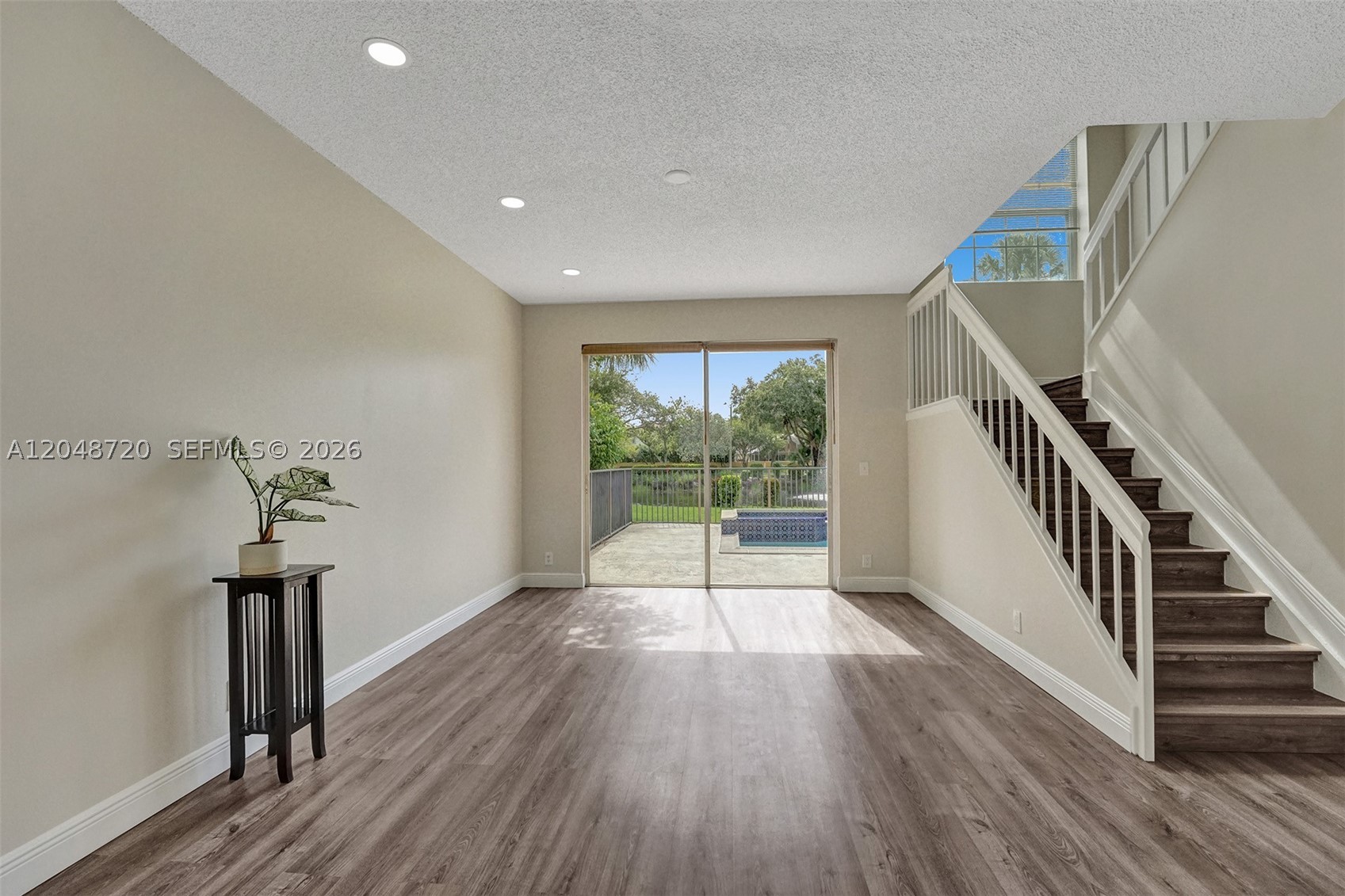 LAWRENCE GROVE 1 - Residential Lease