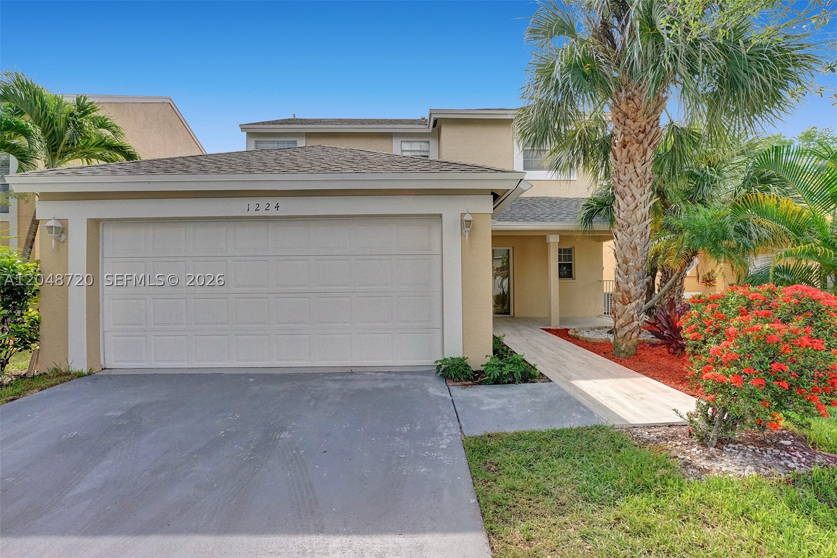 LAWRENCE GROVE 1 - Residential Lease