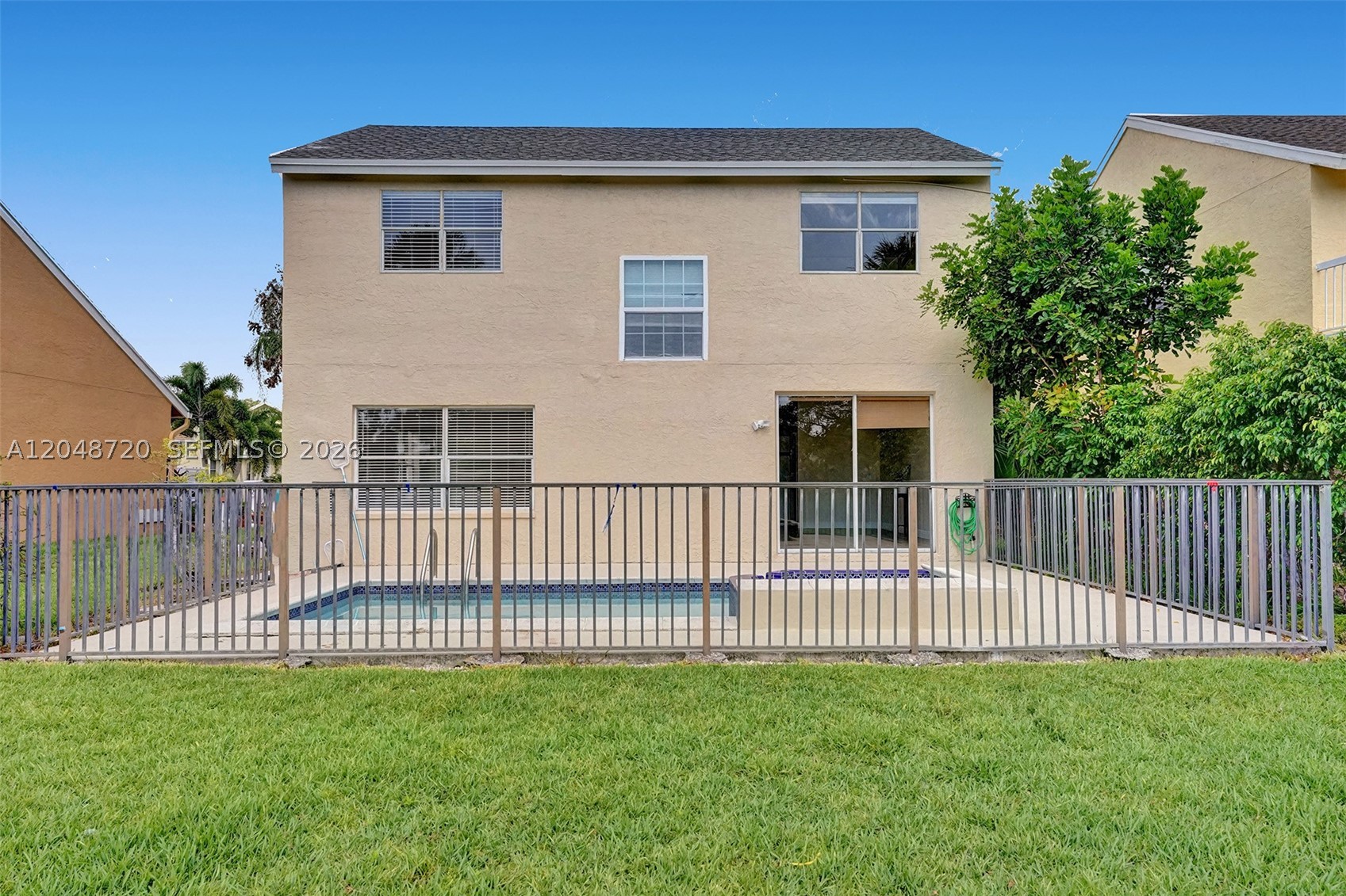 LAWRENCE GROVE 1 - Residential Lease