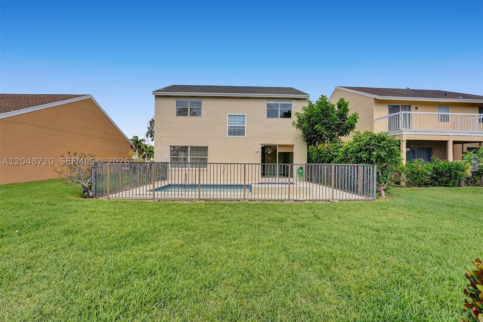 LAWRENCE GROVE 1 - Residential Lease