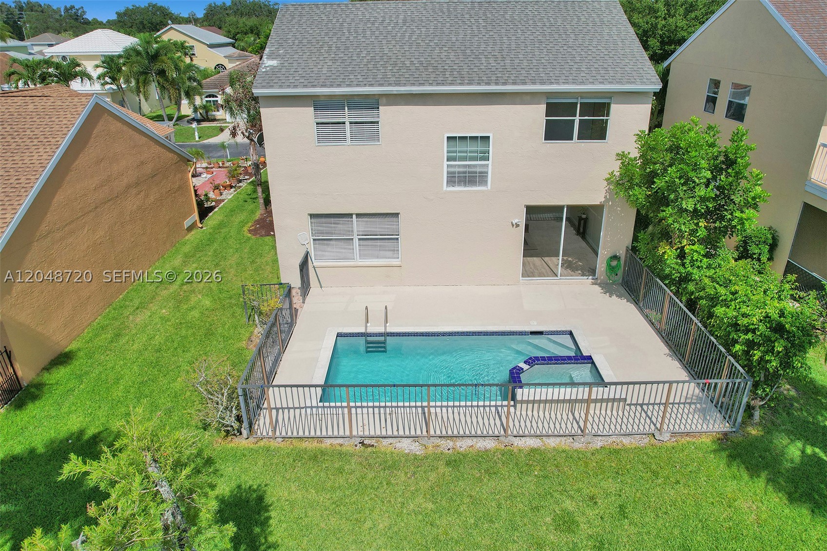 LAWRENCE GROVE 1 - Residential Lease