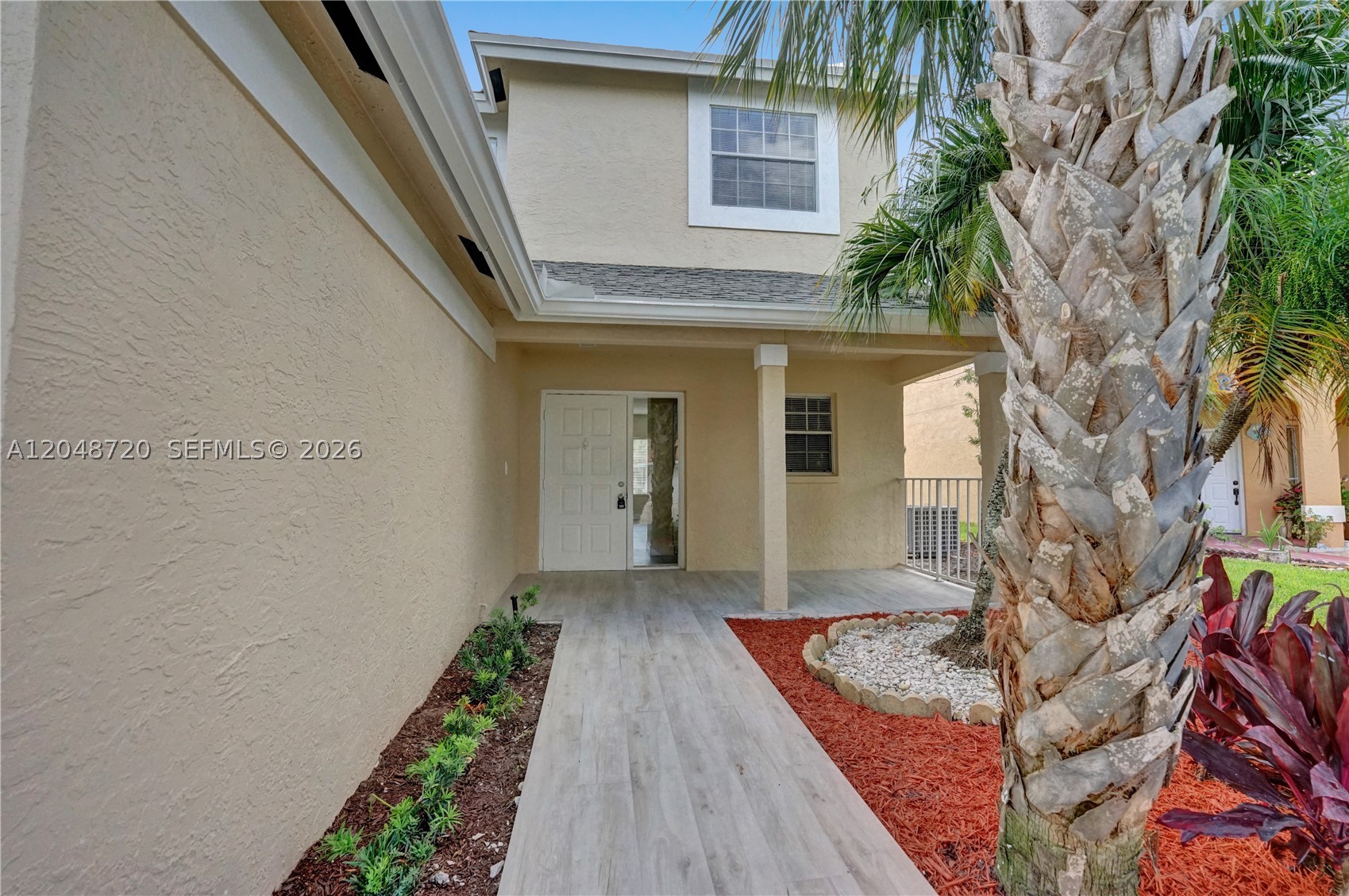 LAWRENCE GROVE 1 - Residential Lease