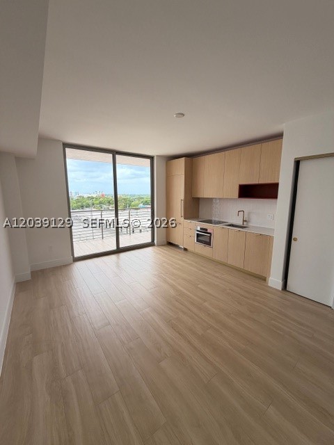 THE STANDARD RESIDENCES - Residential
