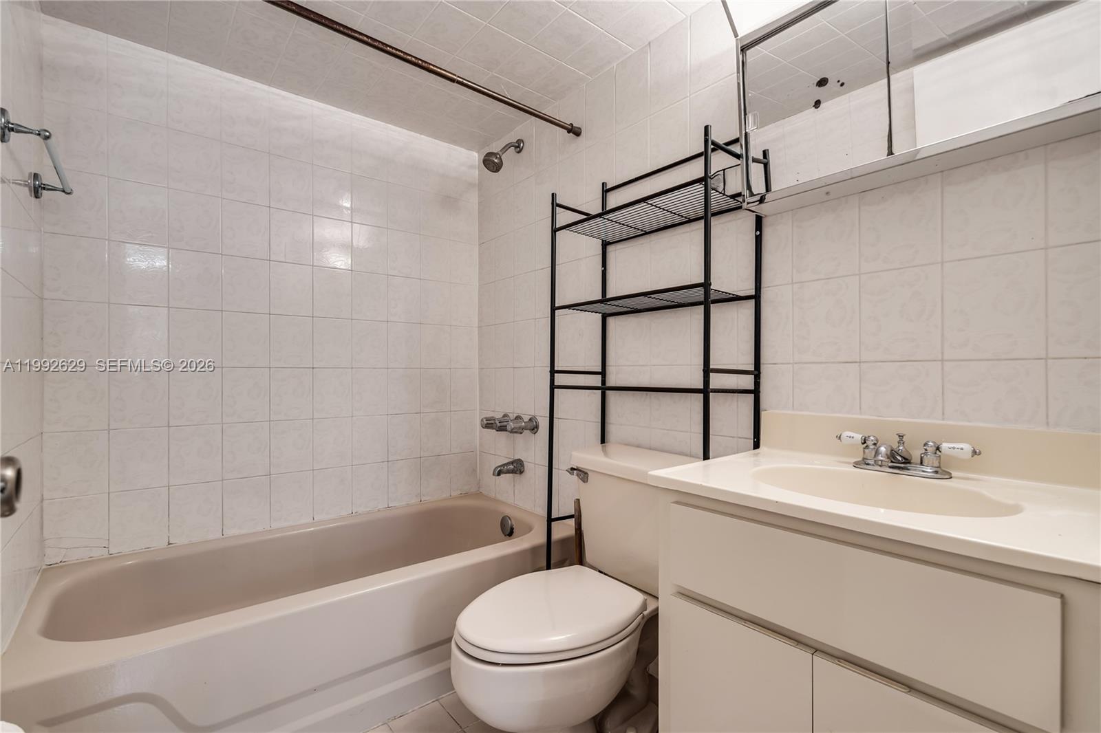 VICTORY HOMESITES - Residential