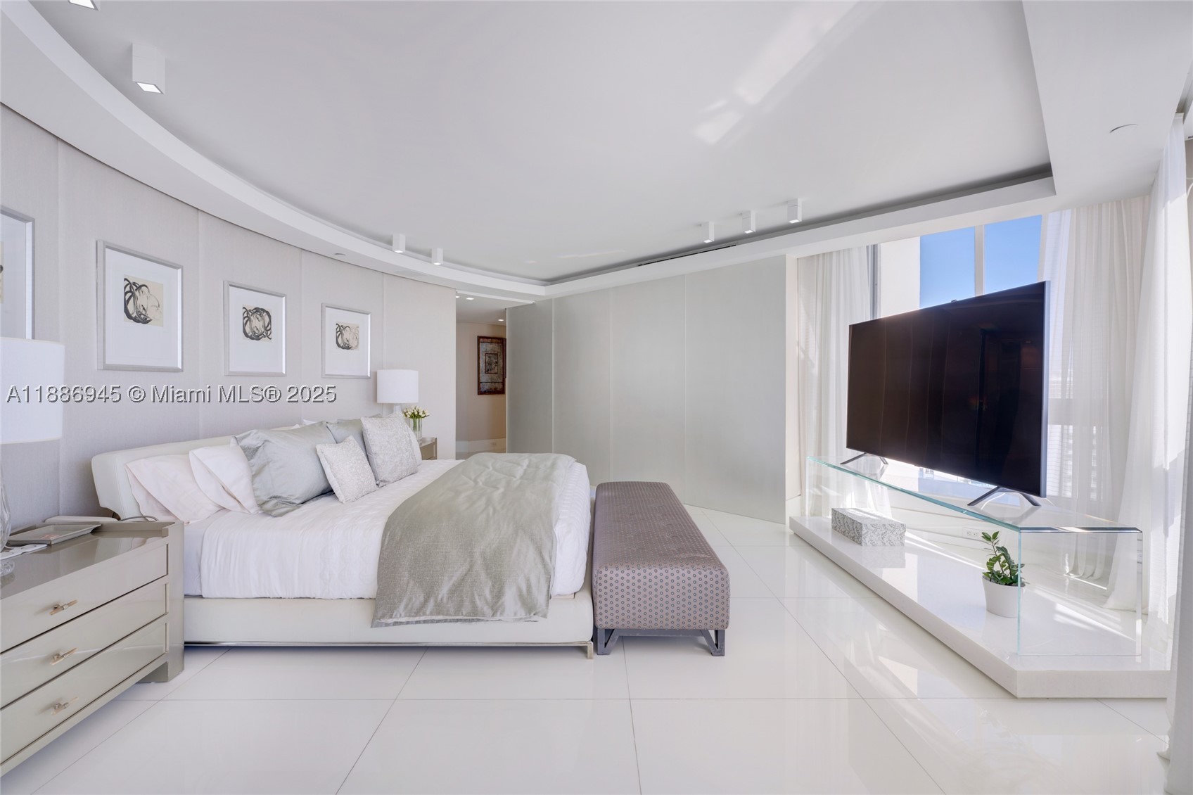 OCEAN TOWER TWO CONDO - Residential