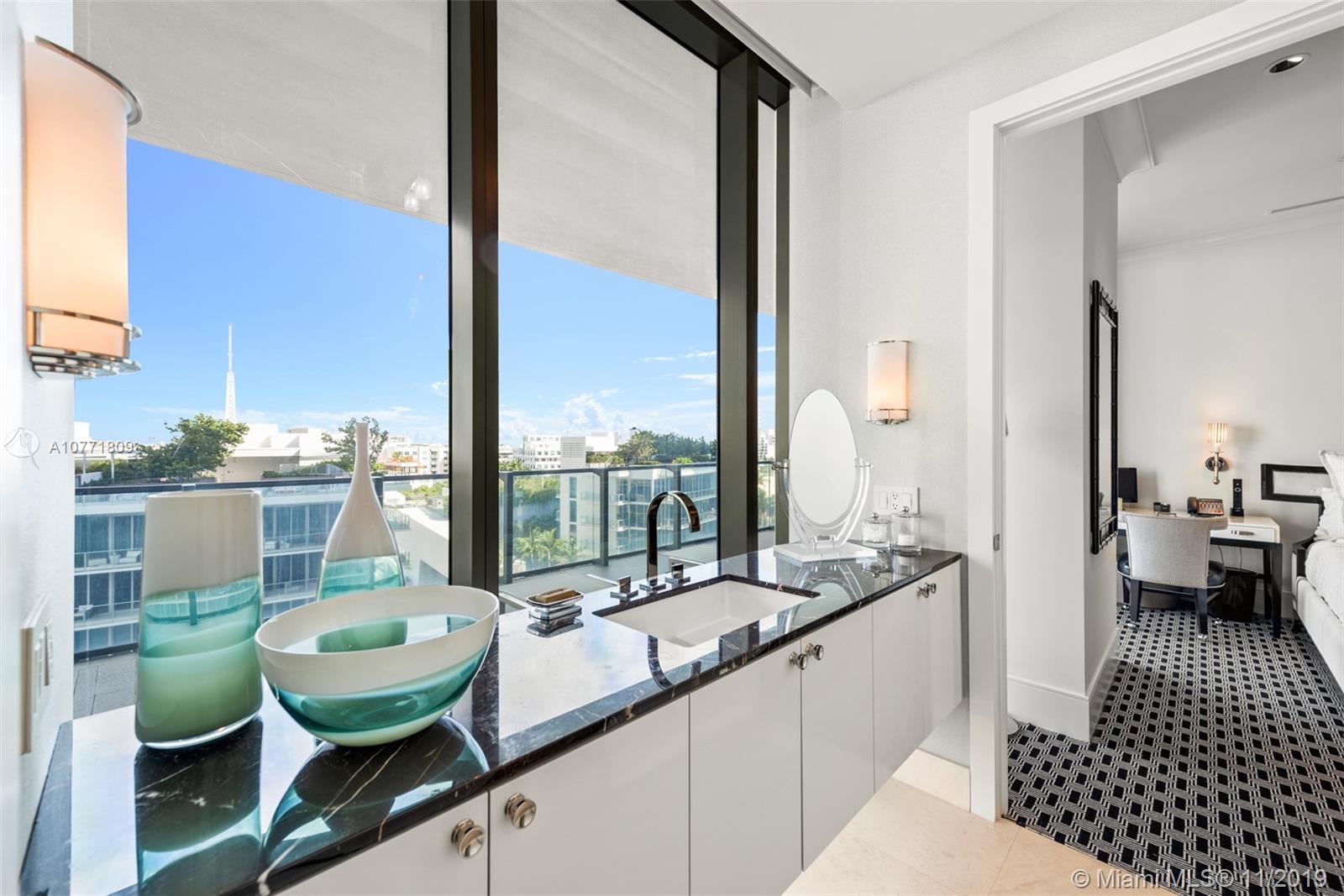 APOGEE CONDO - Residential