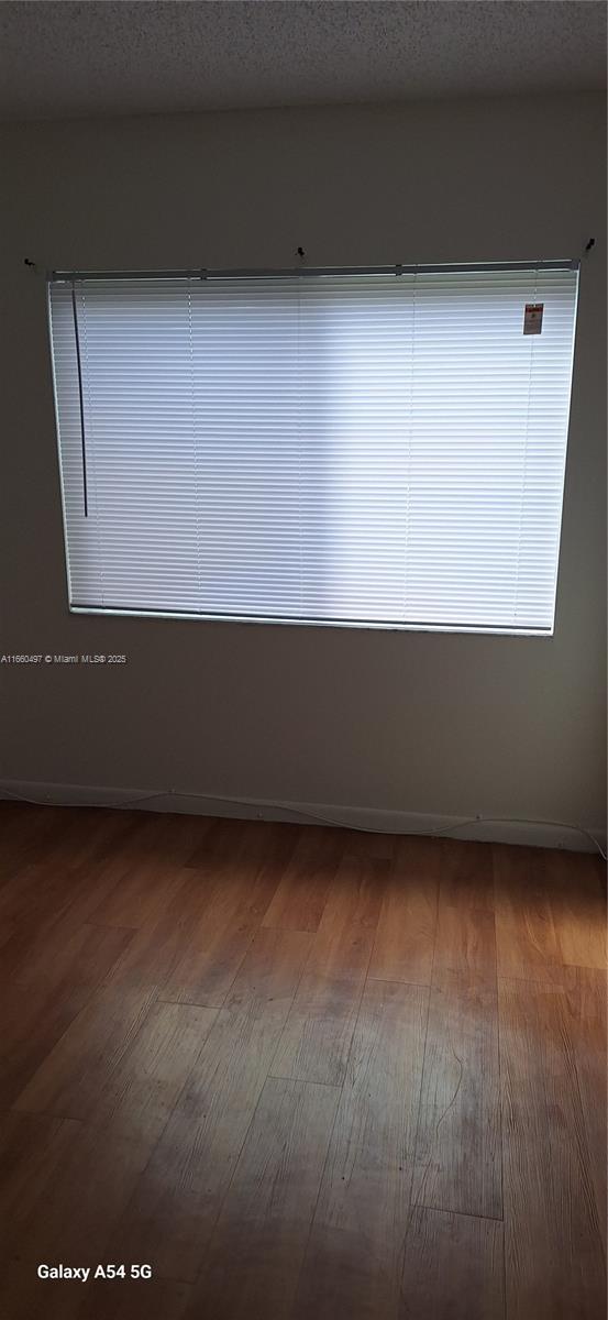 HAMPTON COURT CONDO - Residential Lease