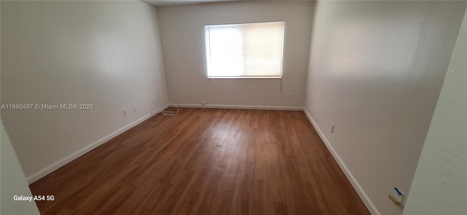 HAMPTON COURT CONDO - Residential Lease