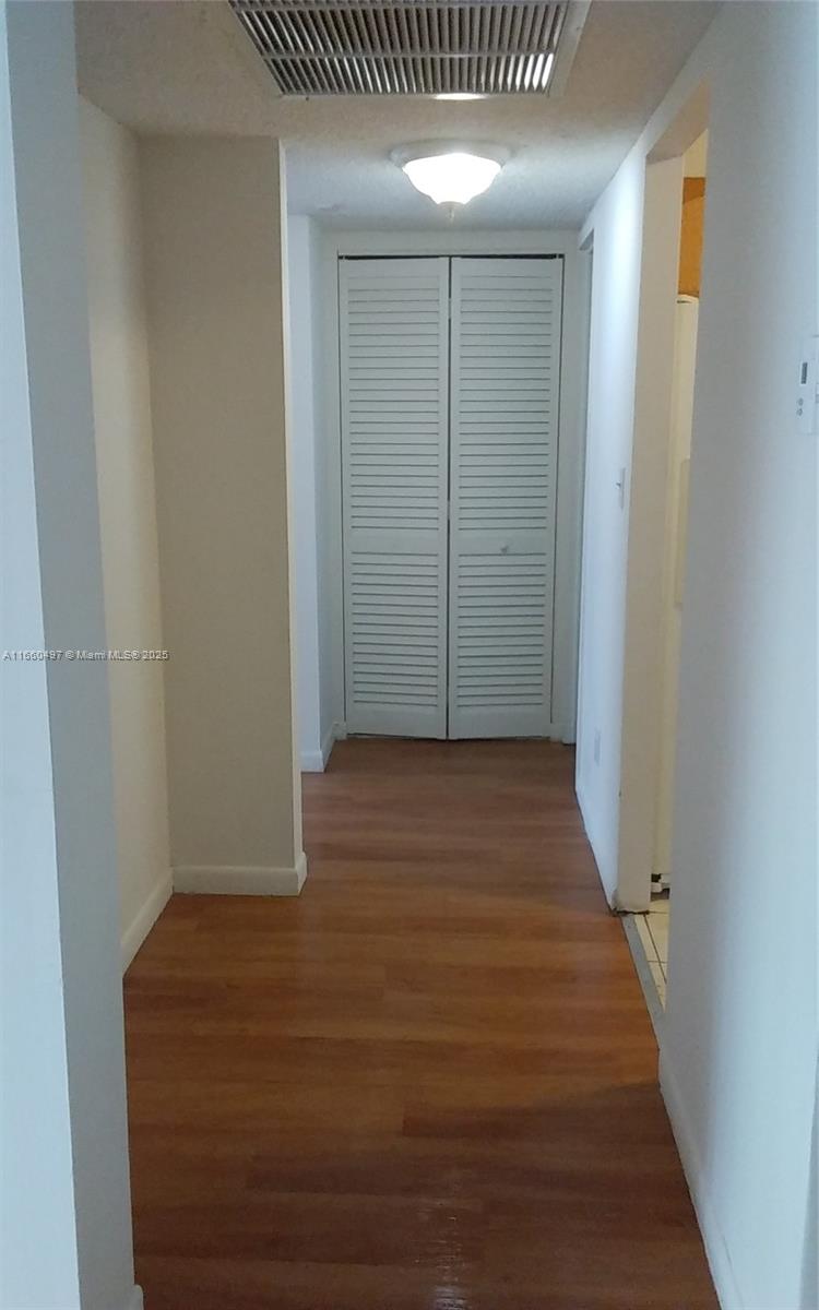 HAMPTON COURT CONDO - Residential Lease