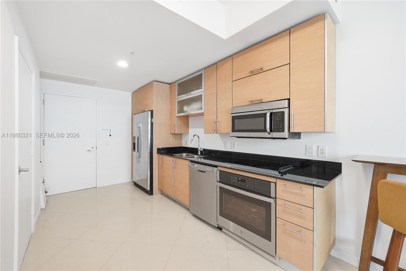 INFINITY AT BRICKELL COND - Residential
