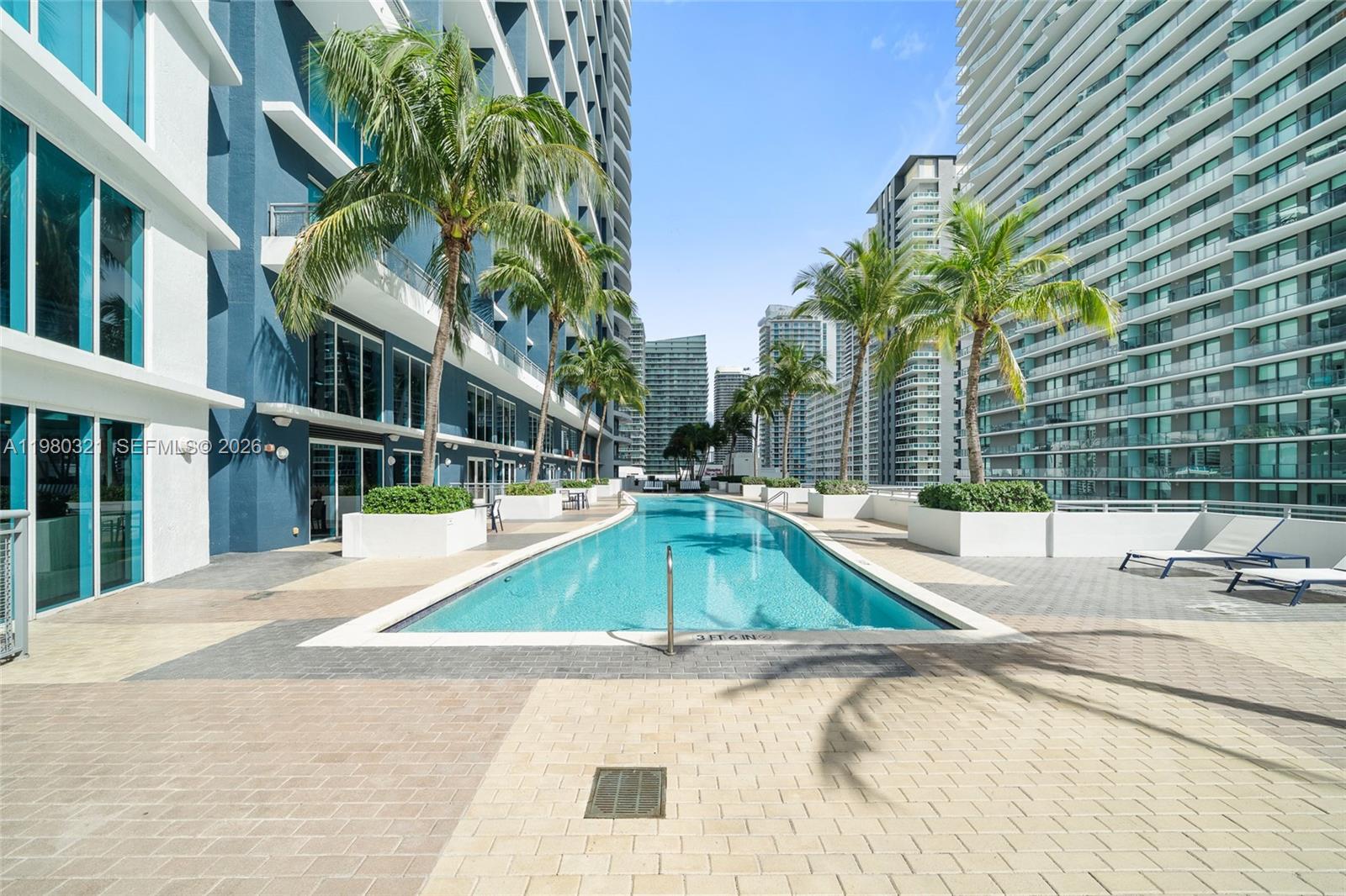 INFINITY AT BRICKELL COND - Residential
