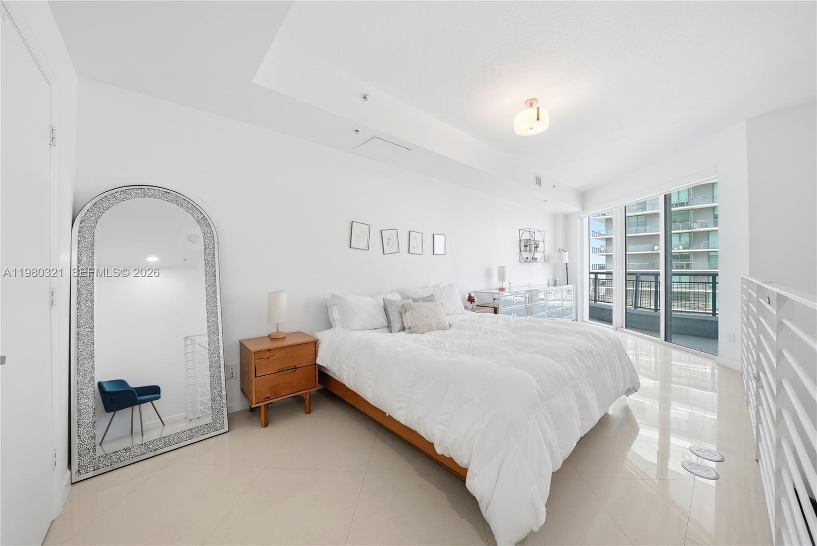 INFINITY AT BRICKELL COND - Residential