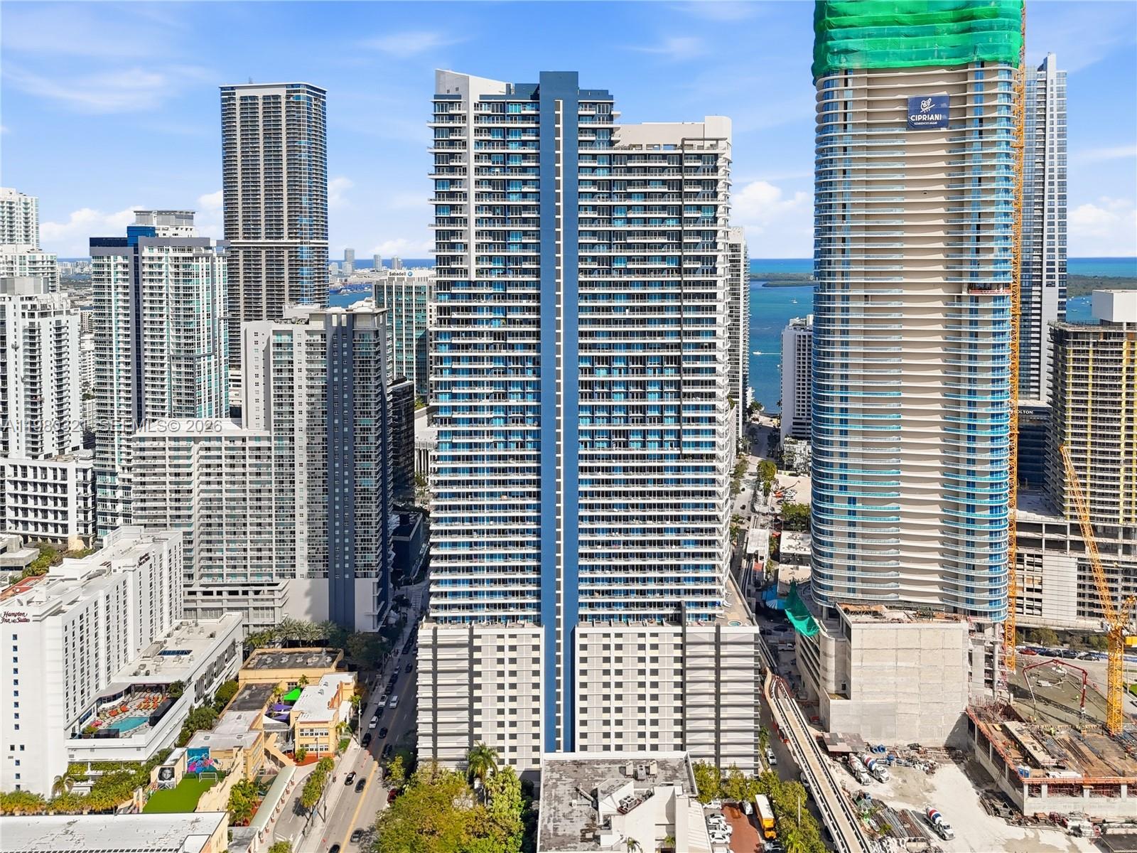 INFINITY AT BRICKELL COND - Residential