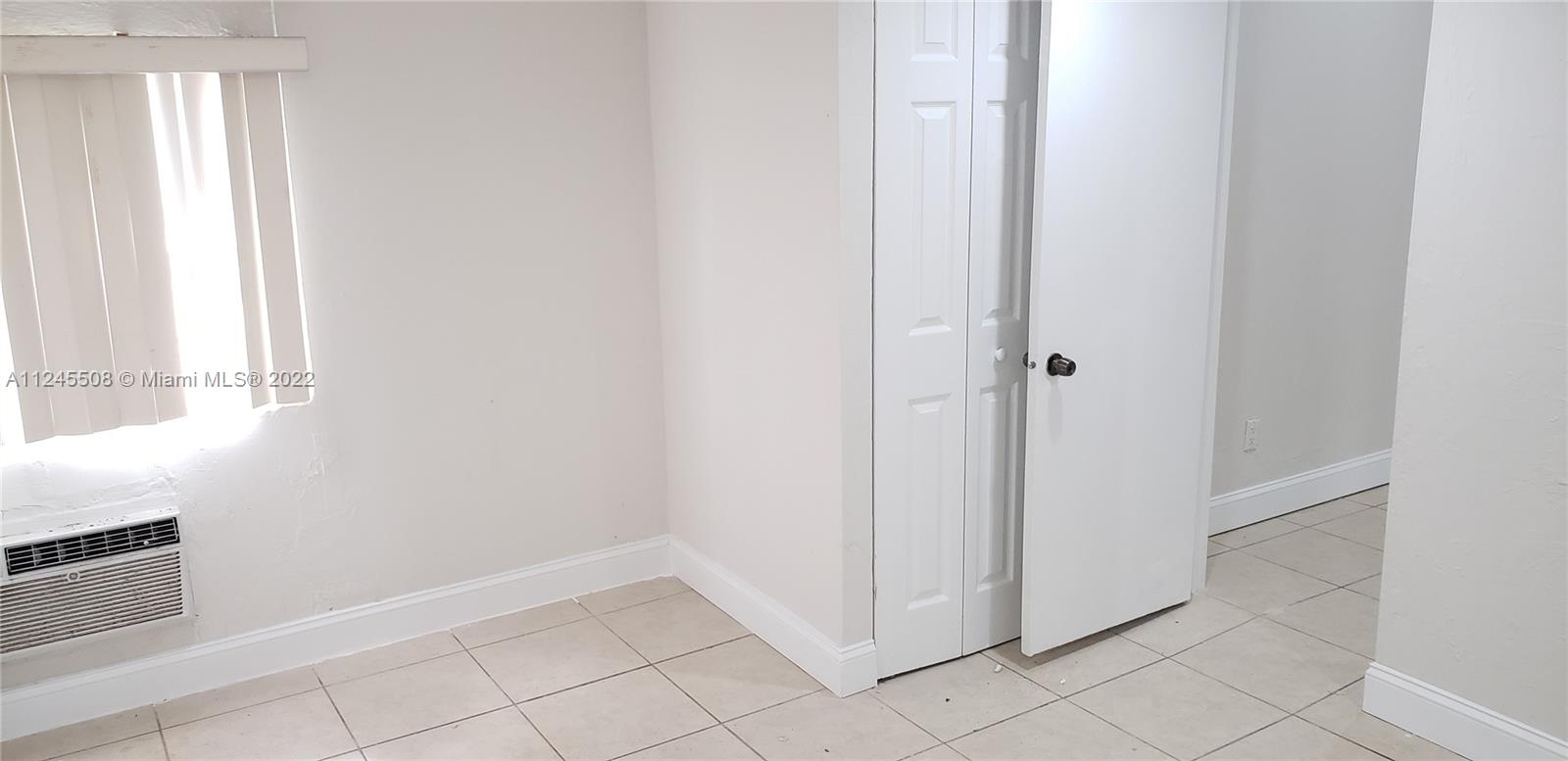 PINEWOOD PARK PL AMD 2ND - Residential Lease