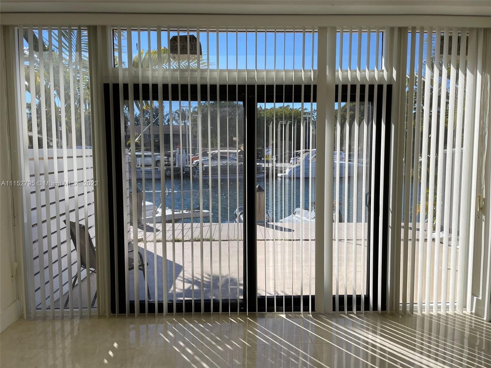 BEACH CLUB VILLAS CONDO - Residential Lease