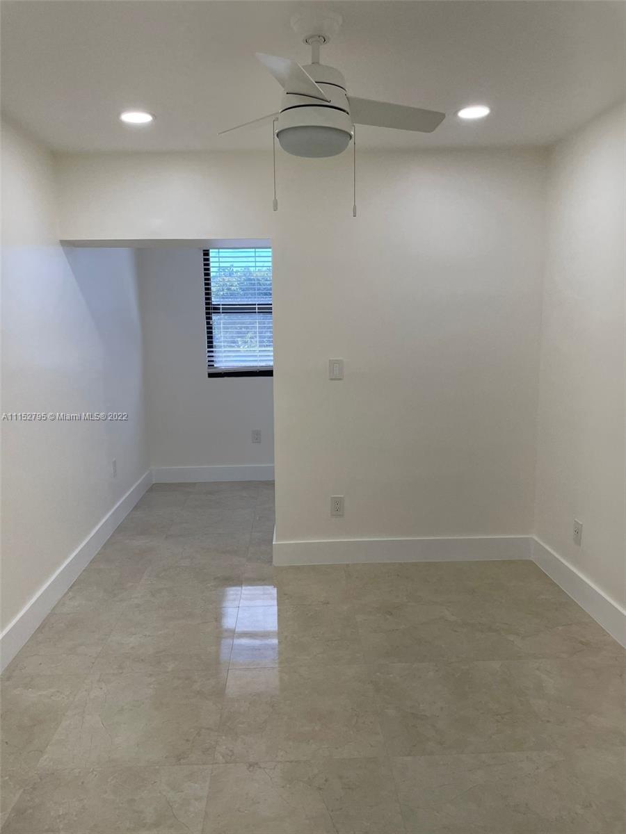 BEACH CLUB VILLAS CONDO - Residential Lease