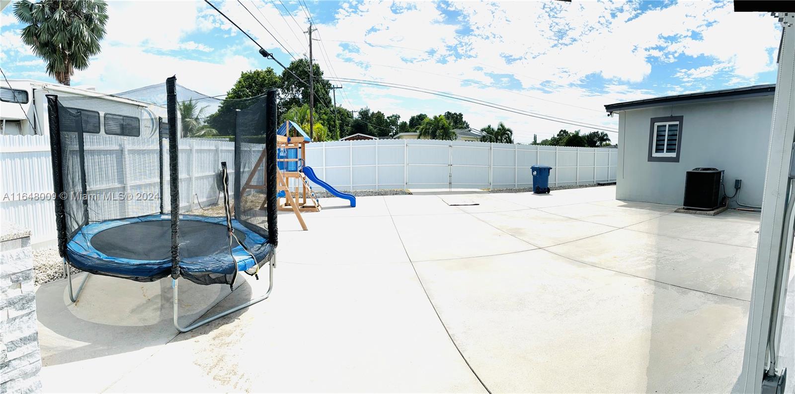 RICMAR HEIGHTS - Residential
