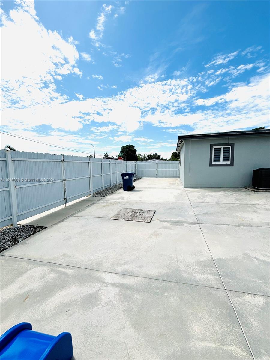 RICMAR HEIGHTS - Residential