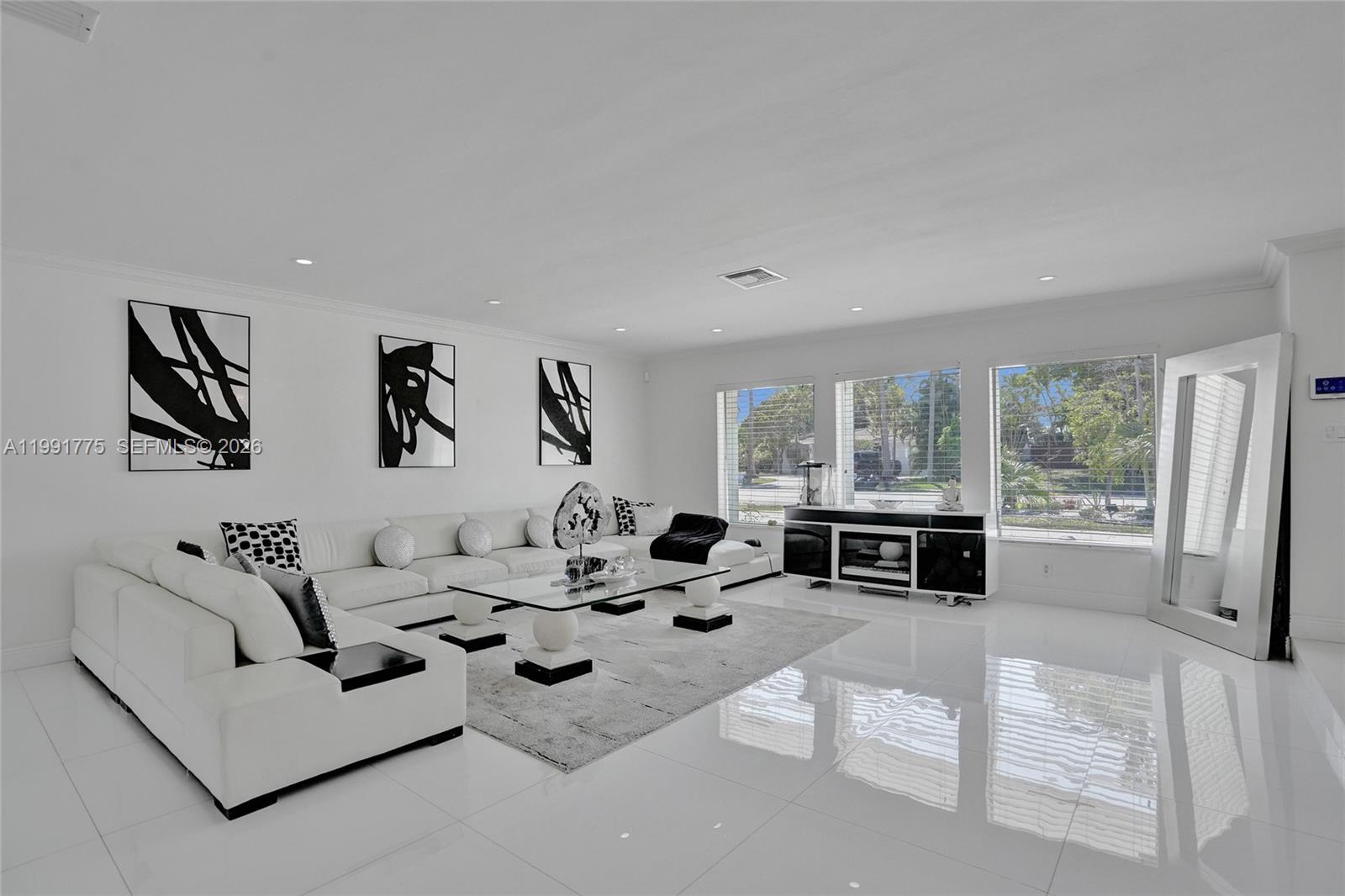 CORAL RIDGE COUNTRY CLUB - Residential