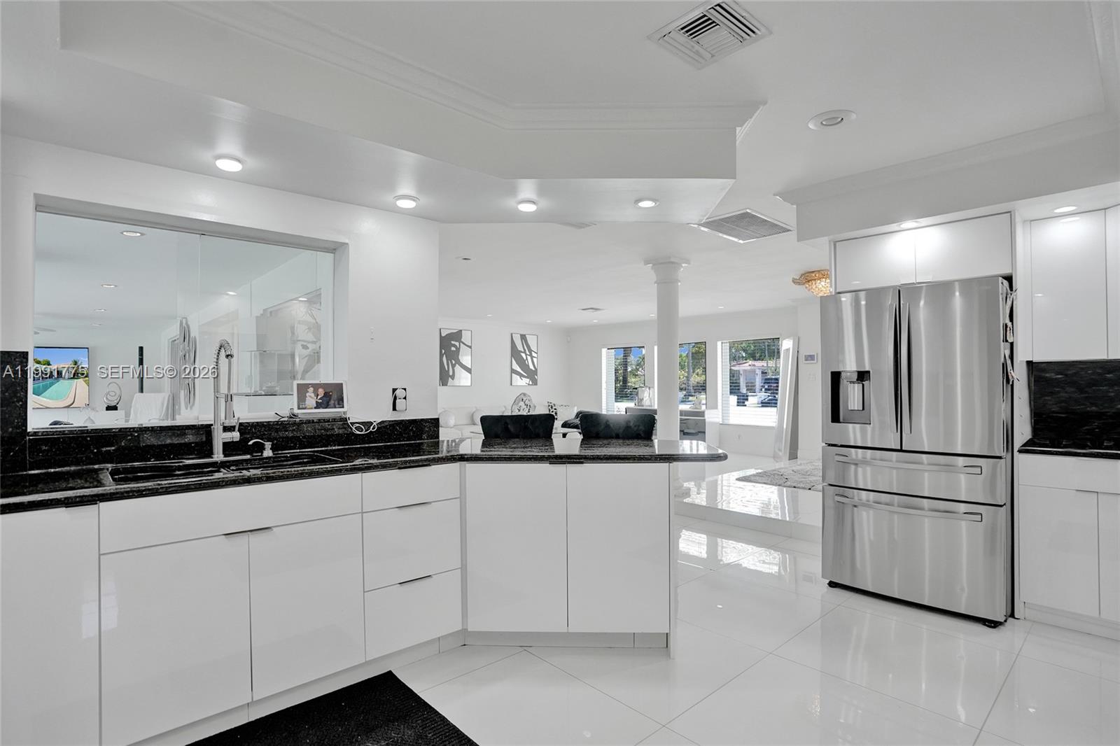 CORAL RIDGE COUNTRY CLUB - Residential