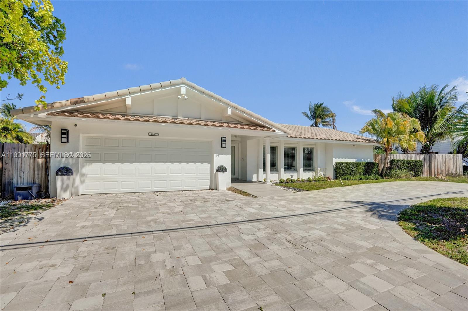 CORAL RIDGE COUNTRY CLUB - Residential