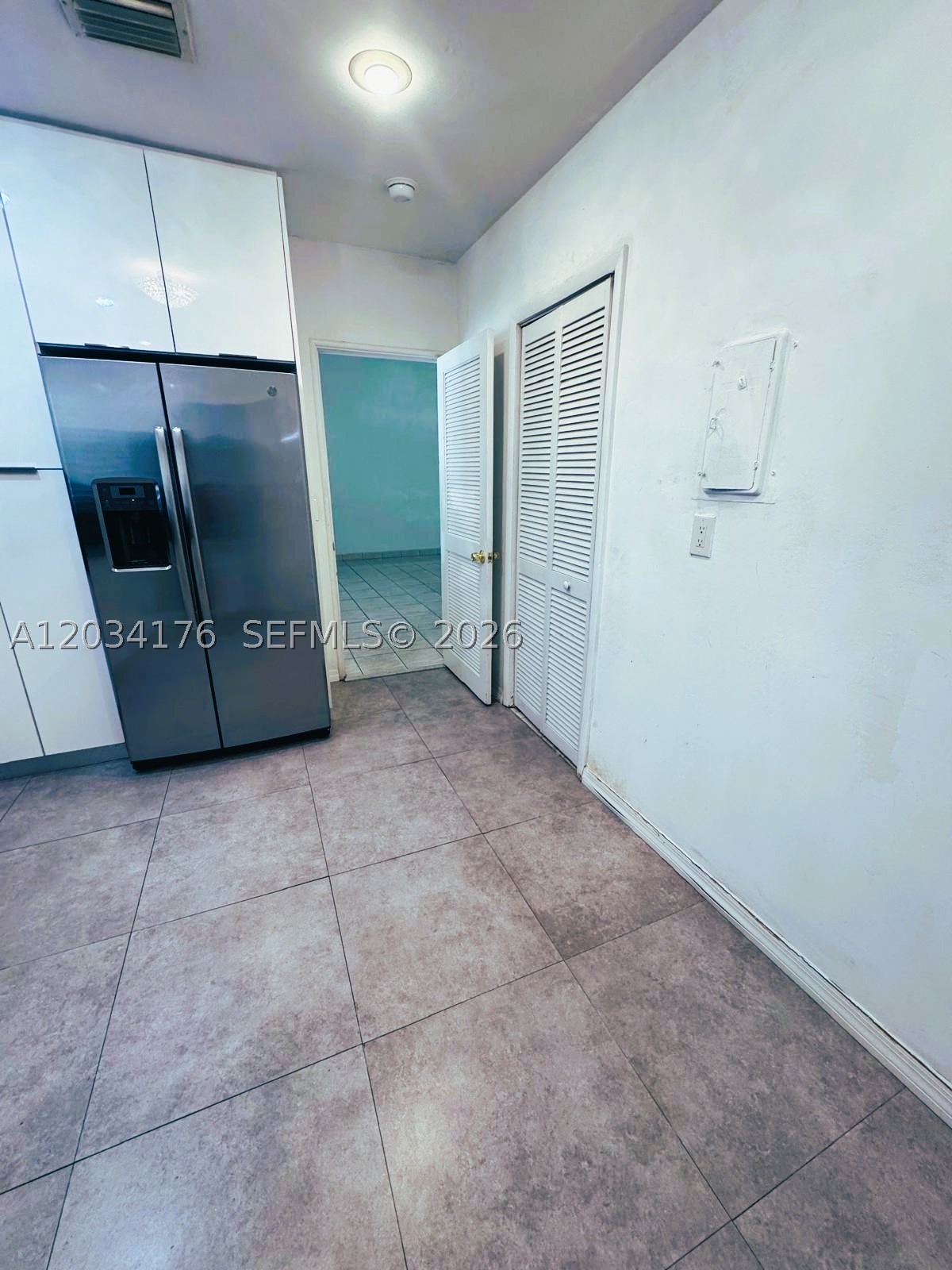 COCONUT GROVE SEC 1-CORAL - Residential