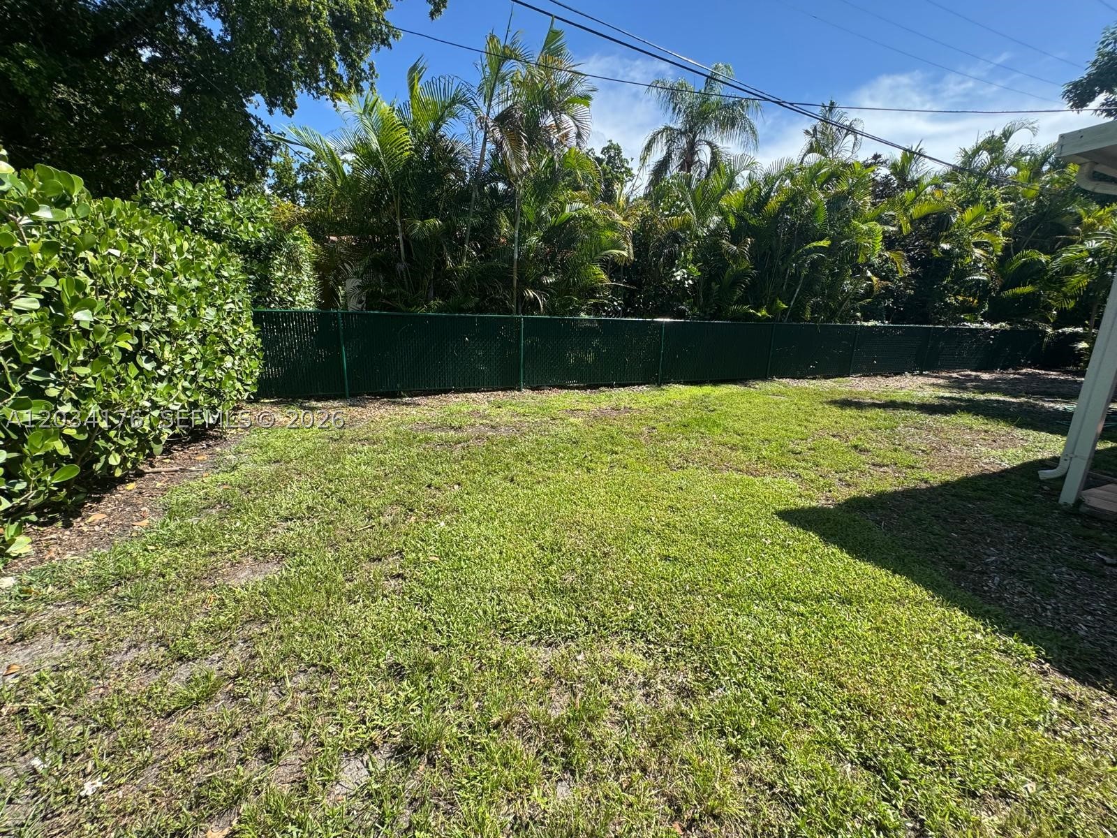 COCONUT GROVE SEC 1-CORAL - Residential