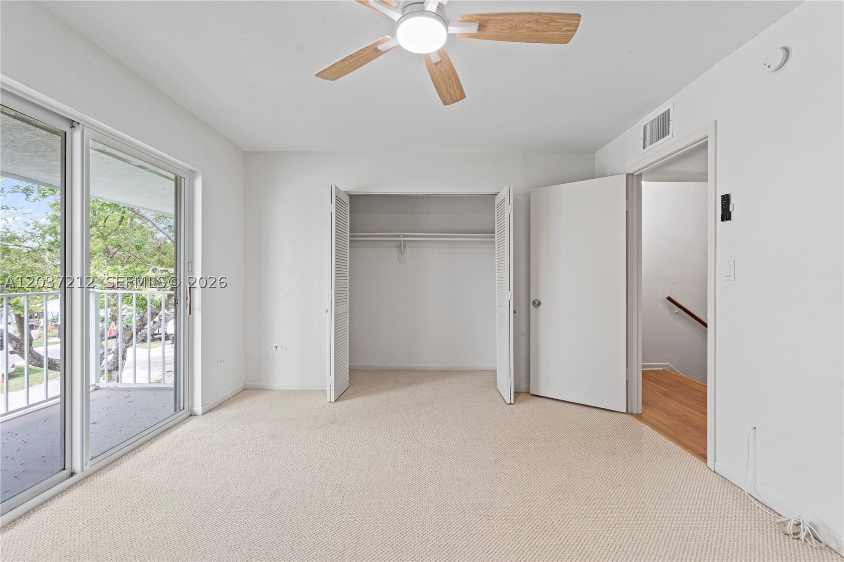 ANCHOR CONDOMINIUM - Residential