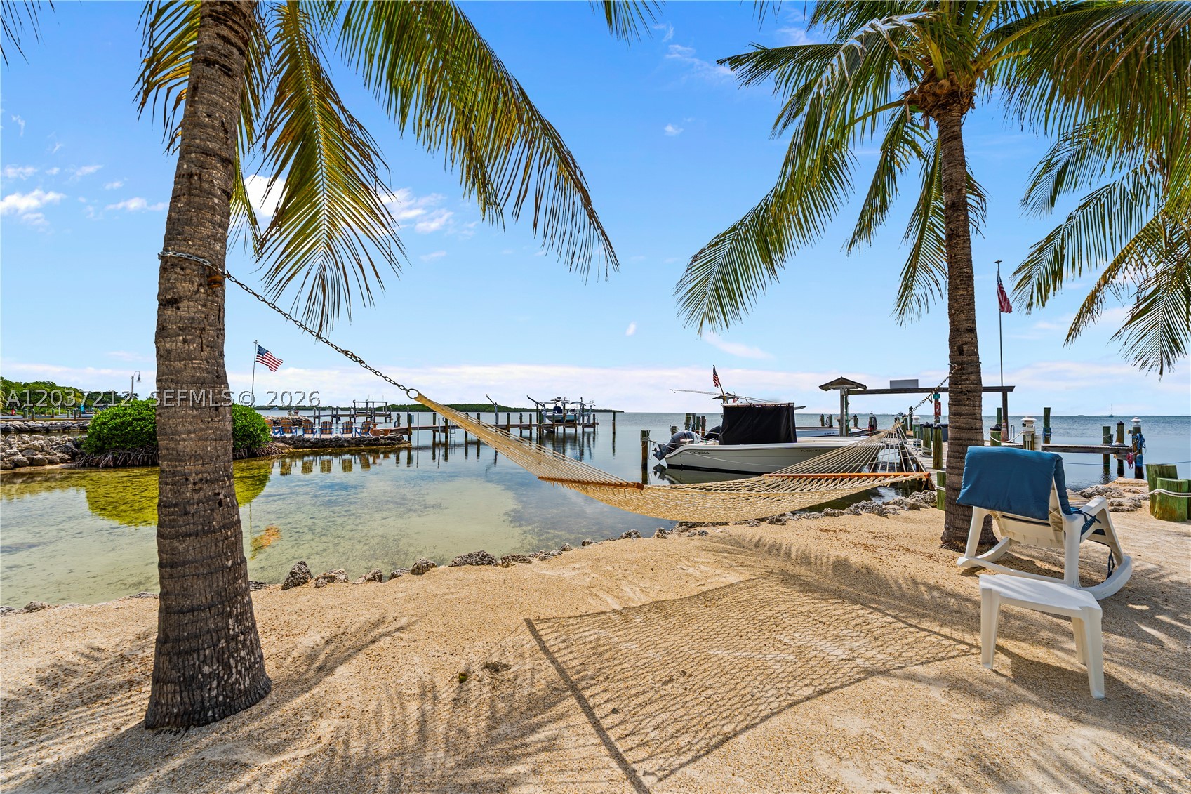 ANCHOR CONDOMINIUM - Residential
