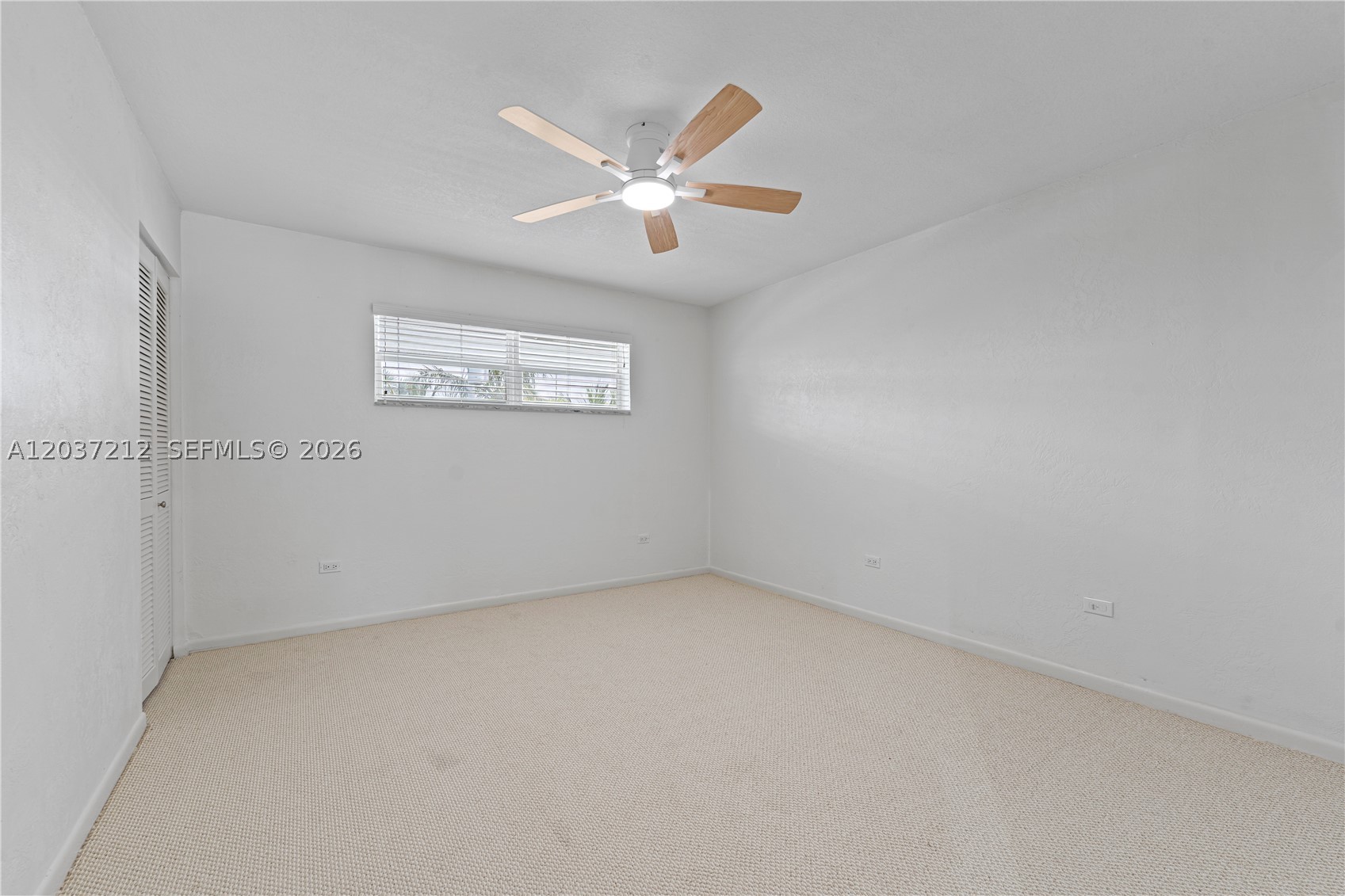 ANCHOR CONDOMINIUM - Residential