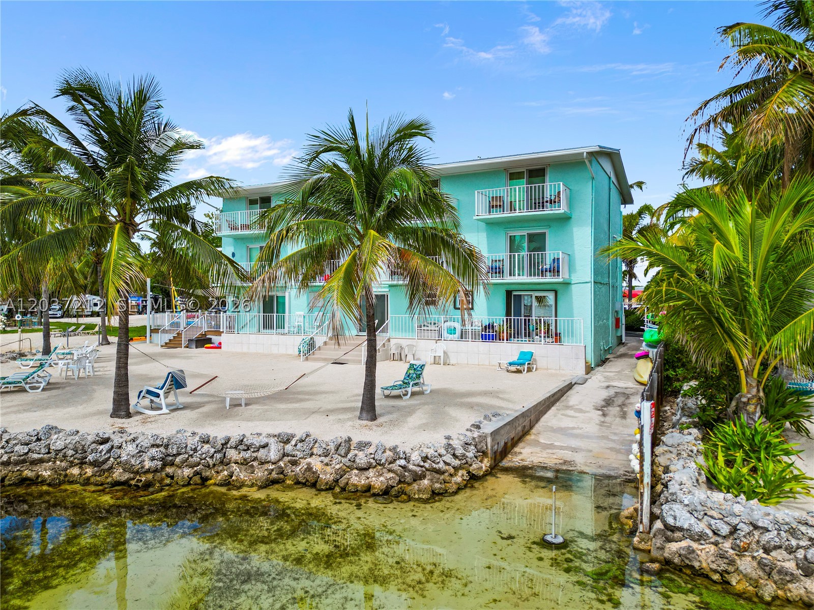 ANCHOR CONDOMINIUM - Residential