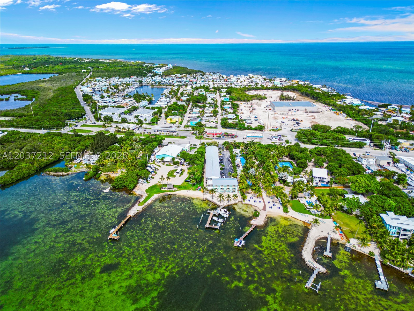ANCHOR CONDOMINIUM - Residential