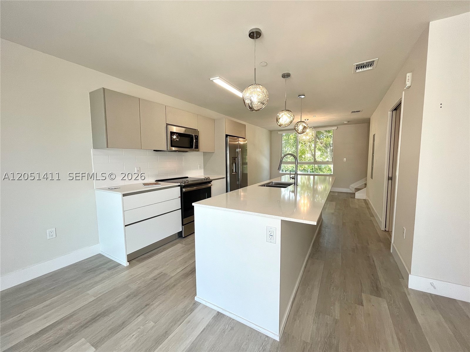 RIVERWOOD - Residential