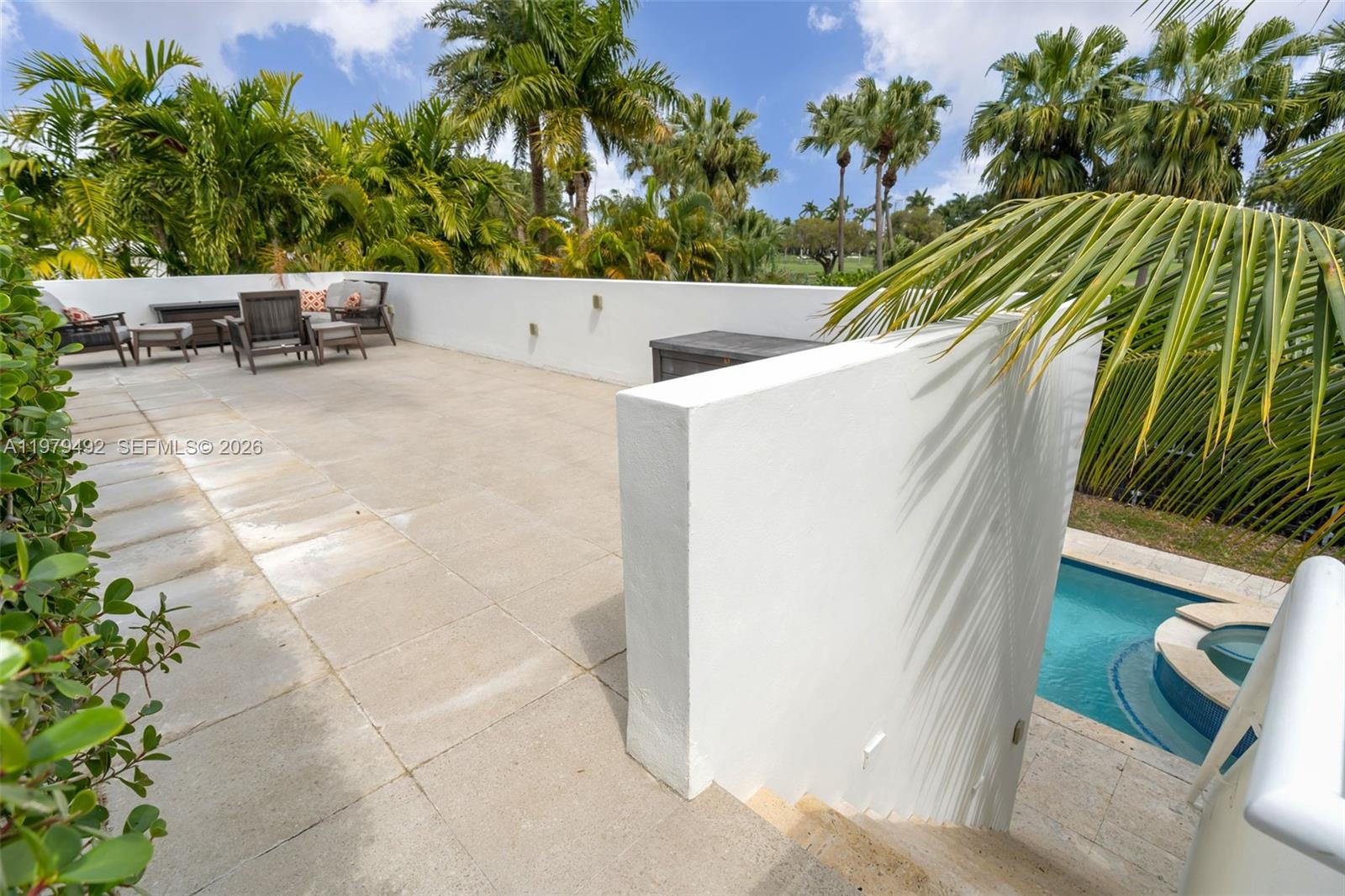 LA GORCE GOLF SUB - Residential