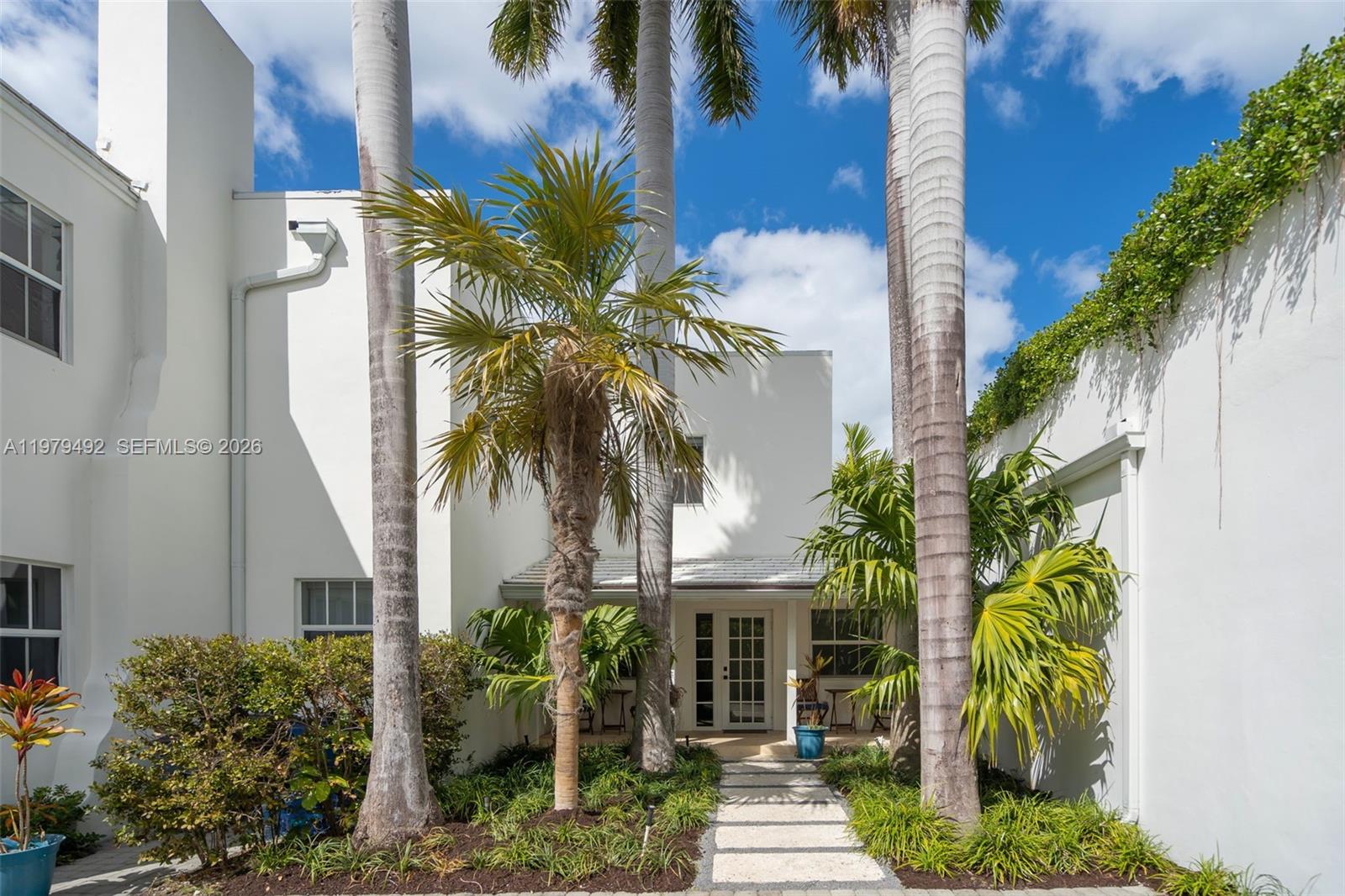 LA GORCE GOLF SUB - Residential