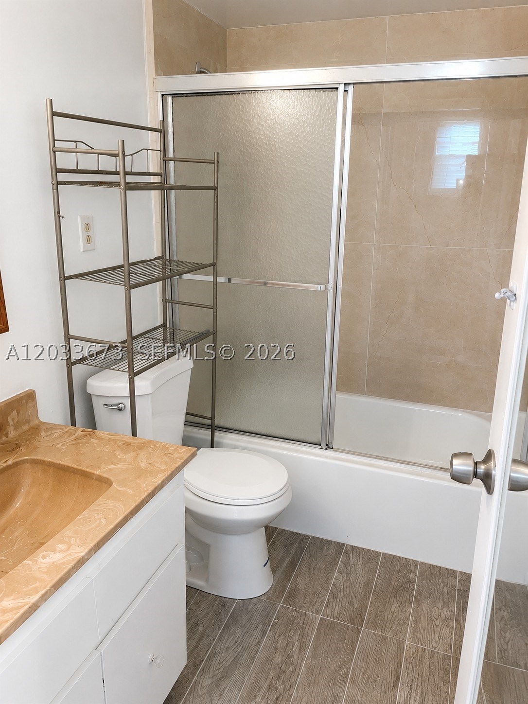 TALL TREES CONDO - Residential