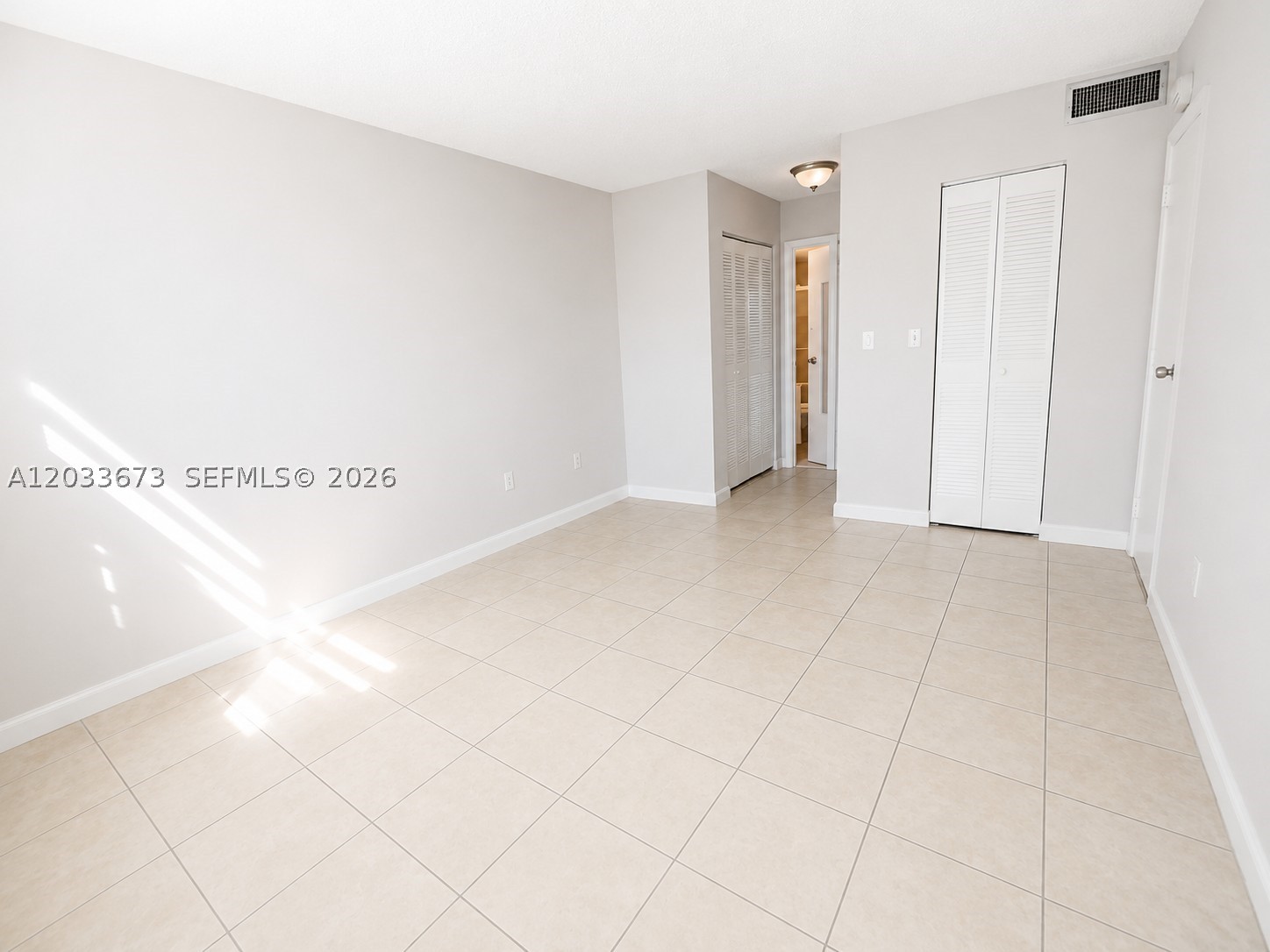 TALL TREES CONDO - Residential