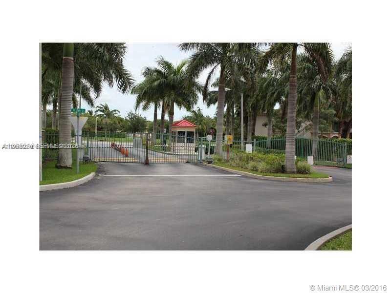 VENETIA GARDENS CONDO - Residential