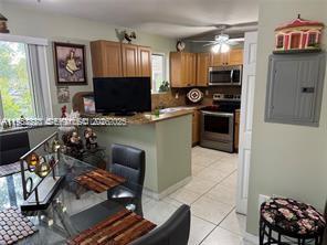 VENETIA GARDENS CONDO - Residential