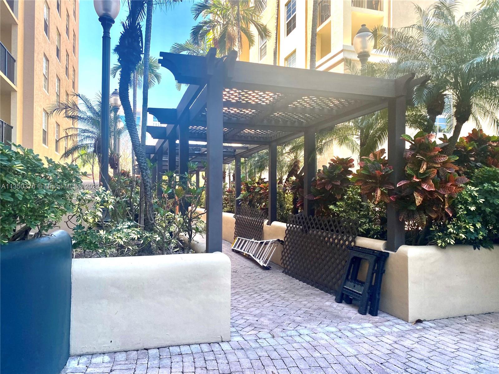 LAS OLAS BY THE RIVER CON - Residential Lease